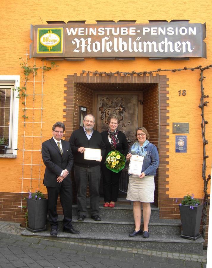 Weinstube Pension Moselbluemchen Zeltingen-Rachtig Eksteriør bilde